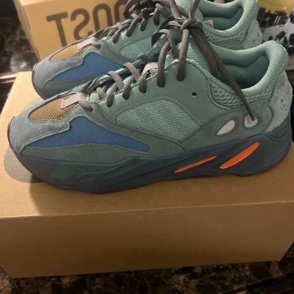 Adidas Yeezy Boost Faduza - Picture 4 of 5